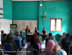 Babinsa Koramil 431-02/Mentok Hadiri Rapat Sosialisasi Penerima BLT di Desa Terak