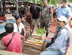 Jelang idul Fitri, Babinsa Koramil 431-02/Mentok, Monitoring Harga Sembako Pasar Mentok