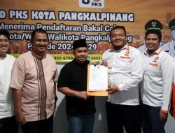 Molen Kembalikan Formulir Pendaftaran Pilkada 2024 di DPD PKS Pangkalpinang