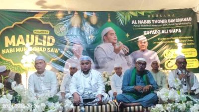 Bukti Cinta Kepada Rosulullah, Dokter Hakim Peringati Maulid Nabi di Kediamannya